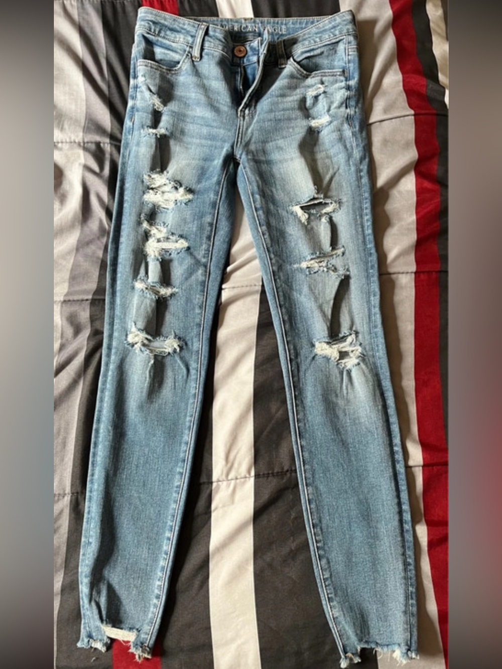 American Eagle Outfitters Light Blue Ripped Skinny Jeans